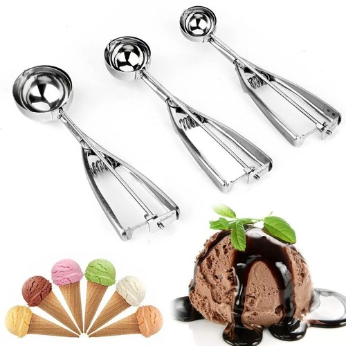 Ice cream scooper with trigger - cream,
